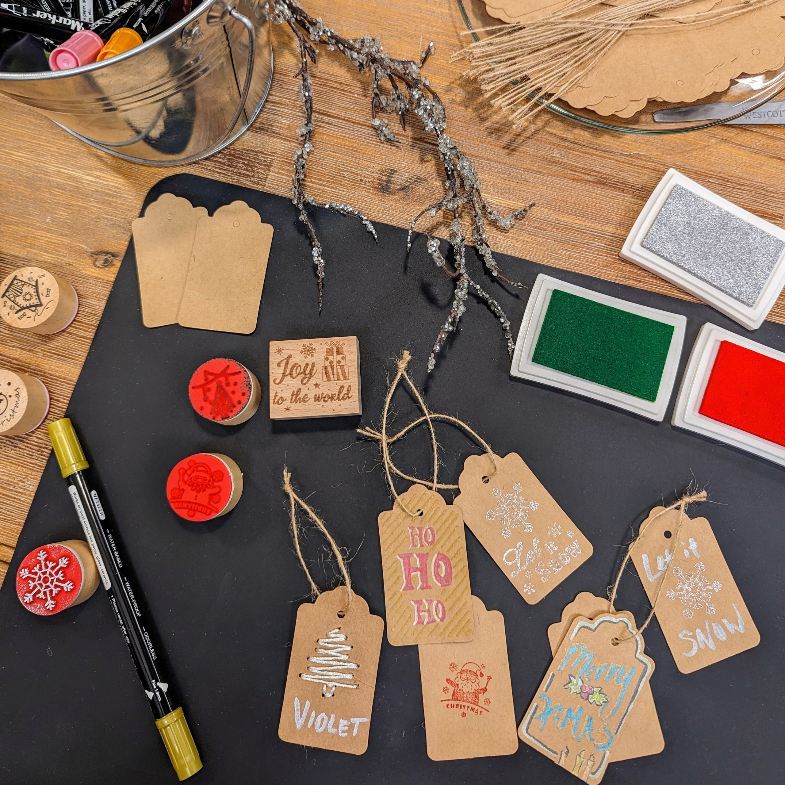 FREE! Gift Tag Crafting and Festive Fun! | HINDES